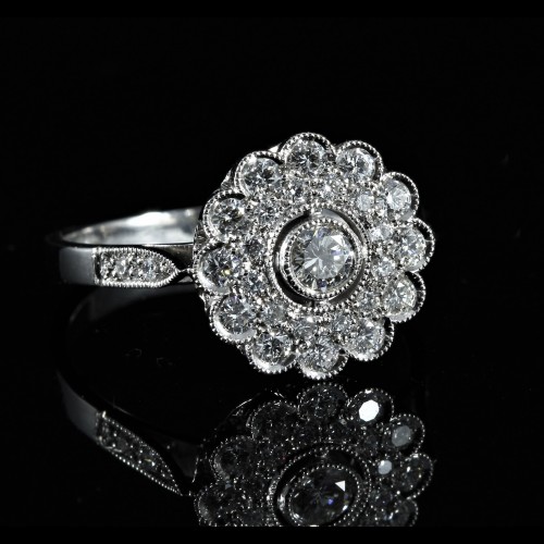 Bague composition diamants