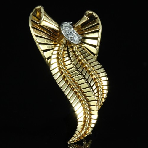 Broche or et diamants