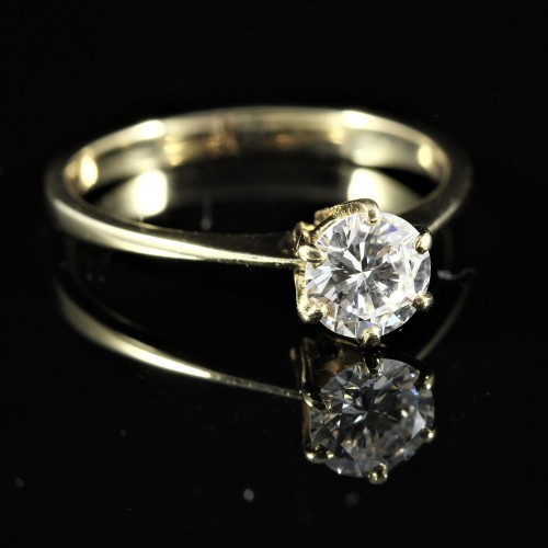 Bague solitaire diamant