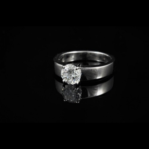 Bague solitaire diamant